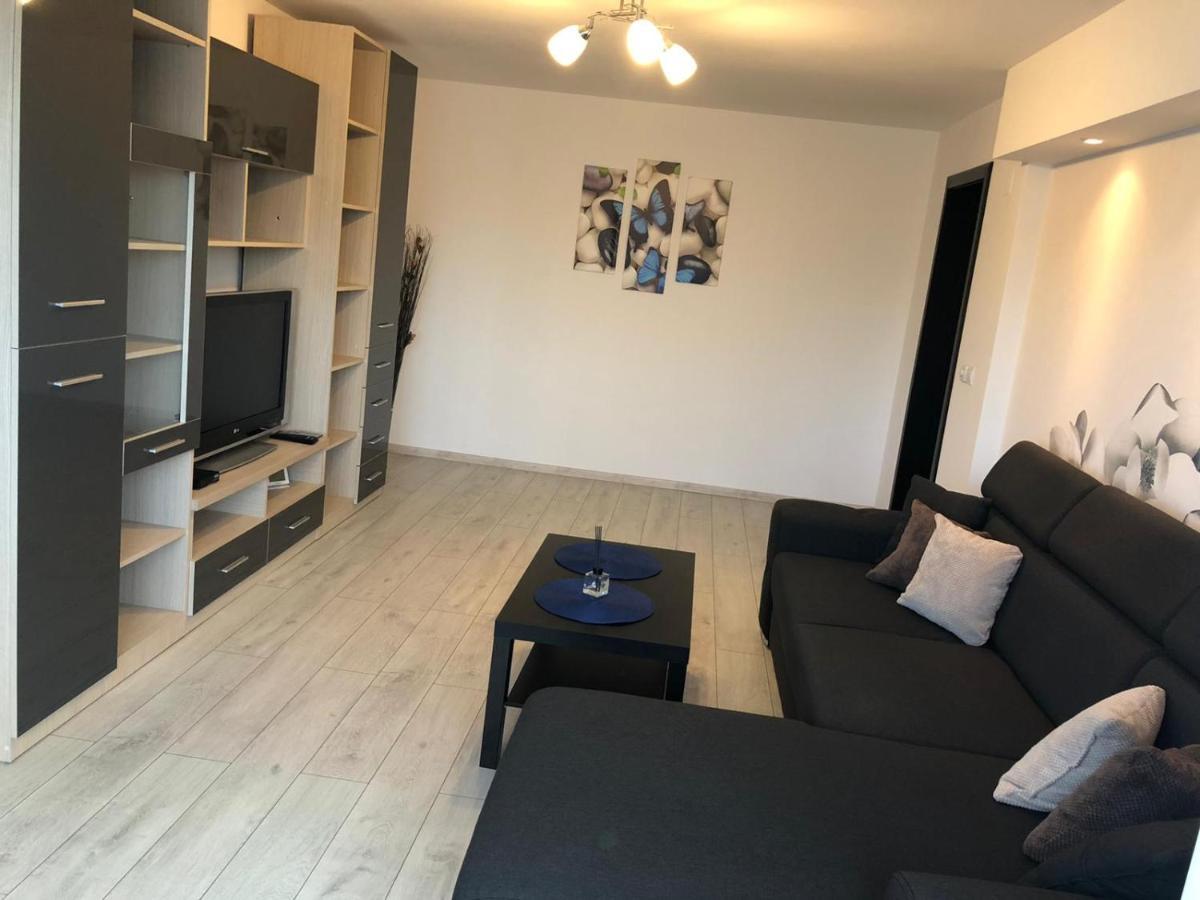 Apartament modern Târgoviște în regim hotelier Exterior foto