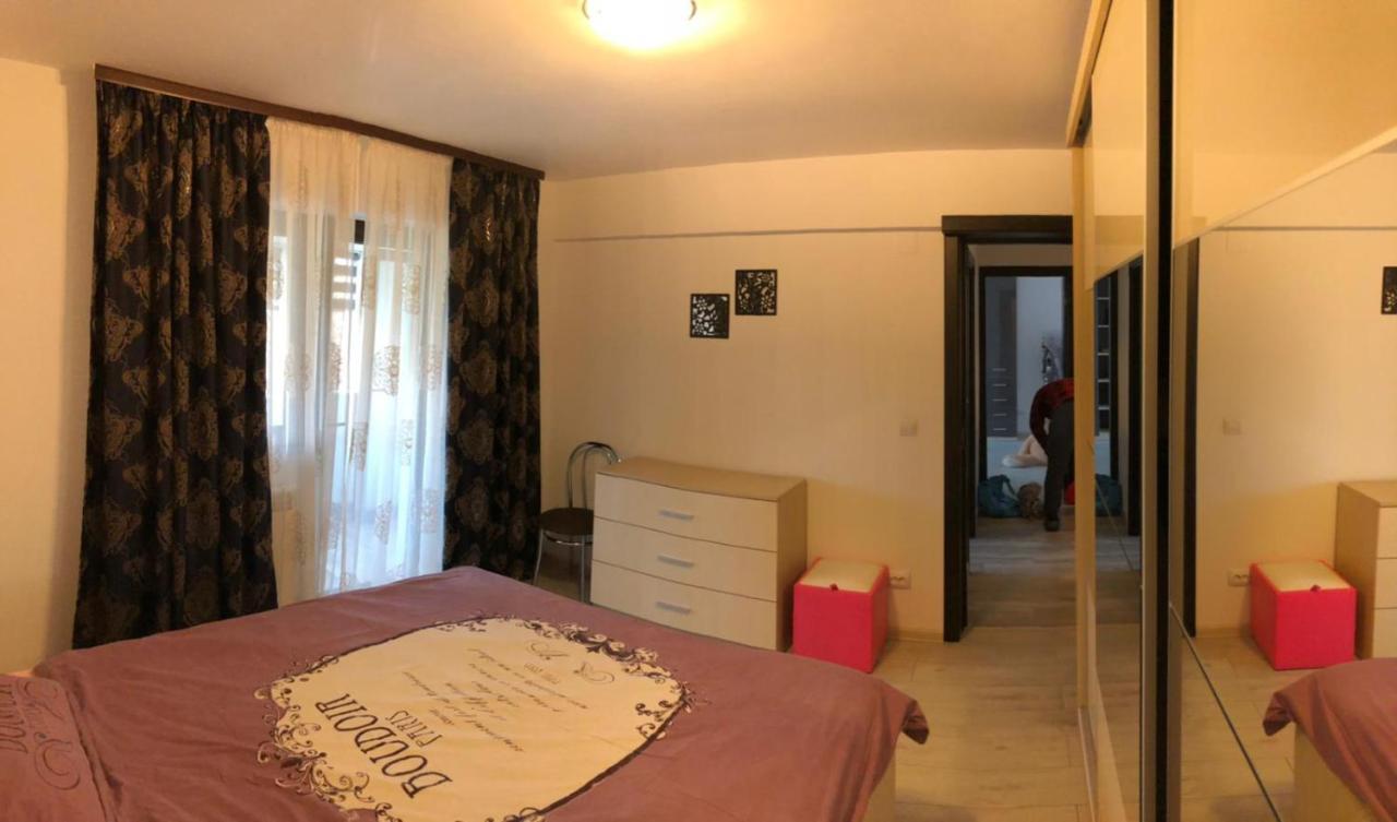 Apartament modern Târgoviște în regim hotelier Exterior foto